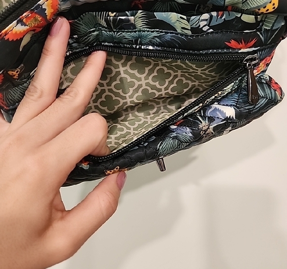 Lug Tropical Print Women's Bag‎ - Picture 5 of 8